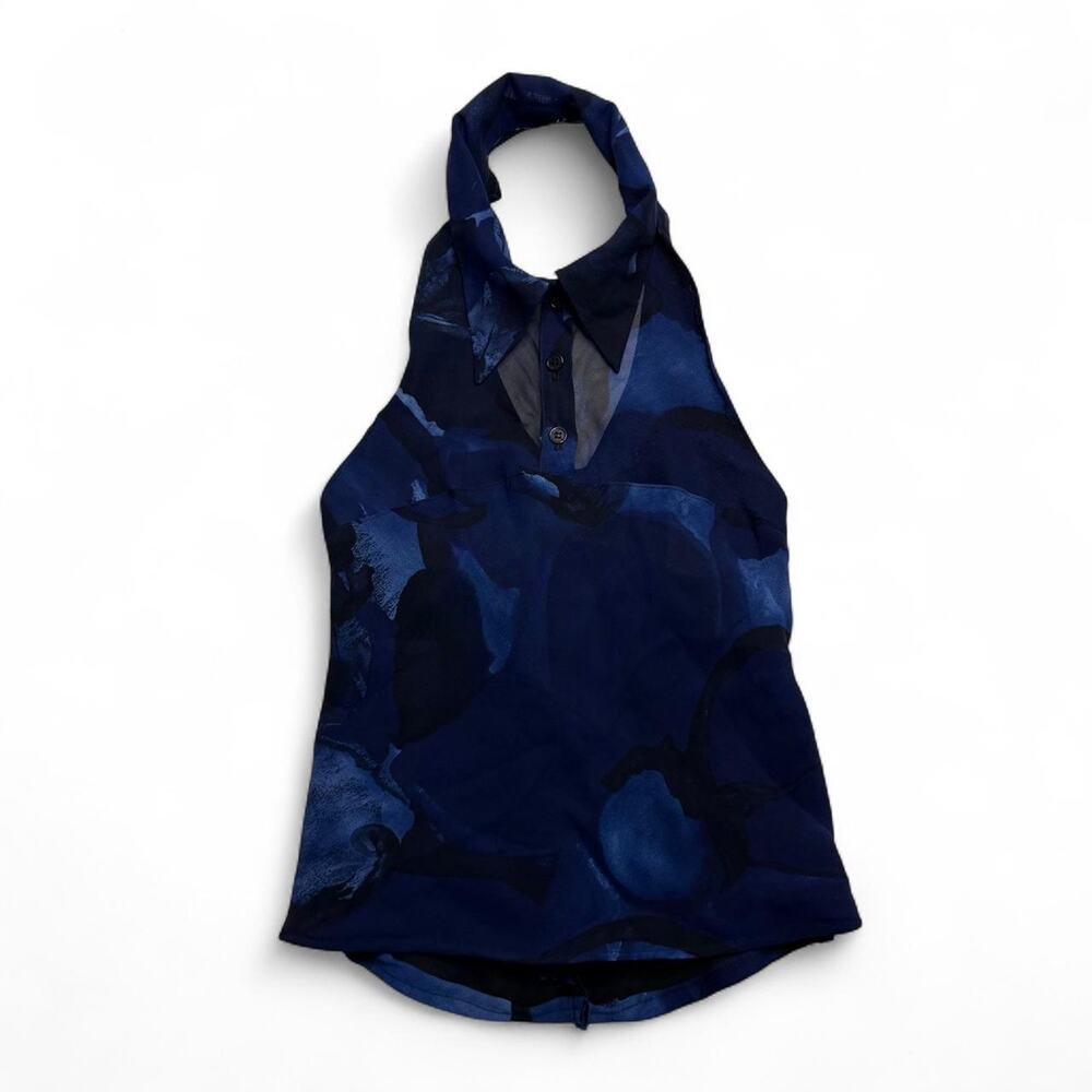 blue abstract swirl halter top with button detail size XS - Picture 3 of 7